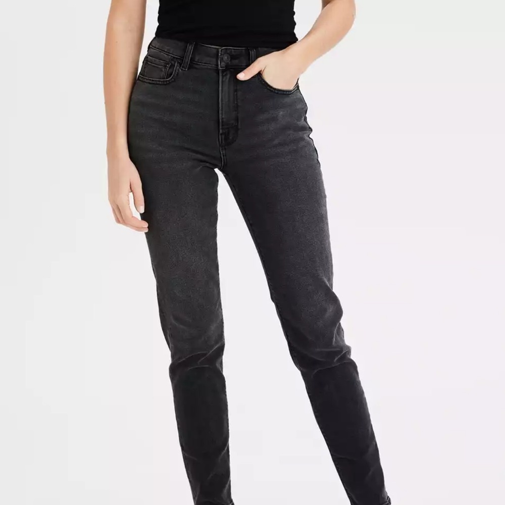 American Eagle stretch mom jean